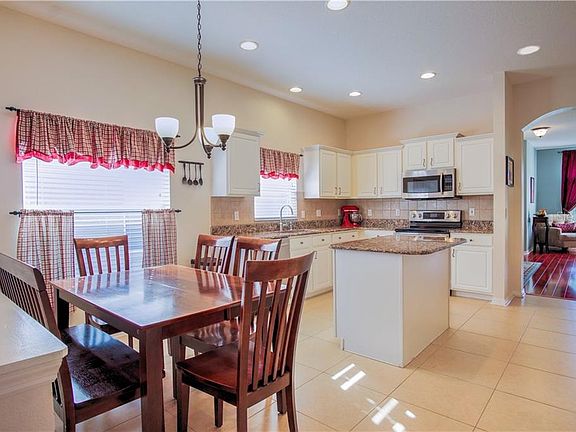 5th image of 9860 Secret Cove Ln