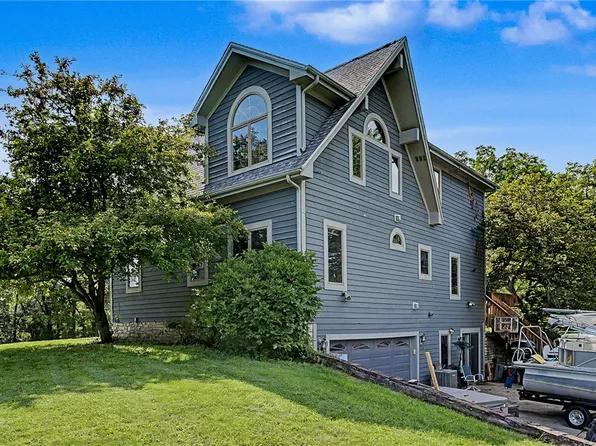 4445 Pinehill Dr, Dayton, OH 45424