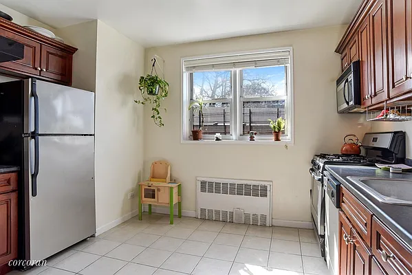 Sold by Corcoran | media 3