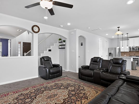 4th image of 5900 Paddlefish Dr