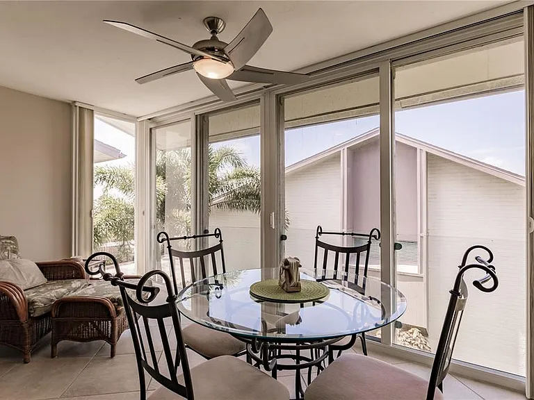 6052 W Peppertree Way #235B — Photo 2