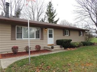 335 Jeffrey St NE, Cedar Springs, MI 49319