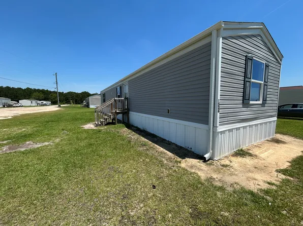 1524 Thomas Dr, Darlington, SC 29532