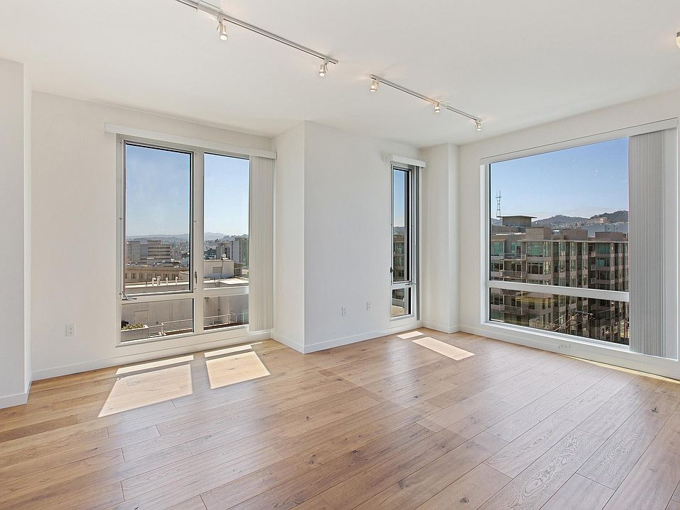 1st image of 11 Franklin St #8A