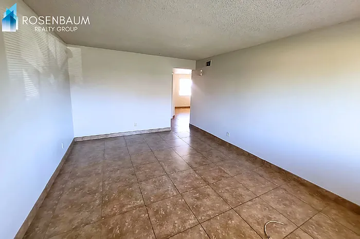 1746 E 6th Ave #1746 — Photo 3