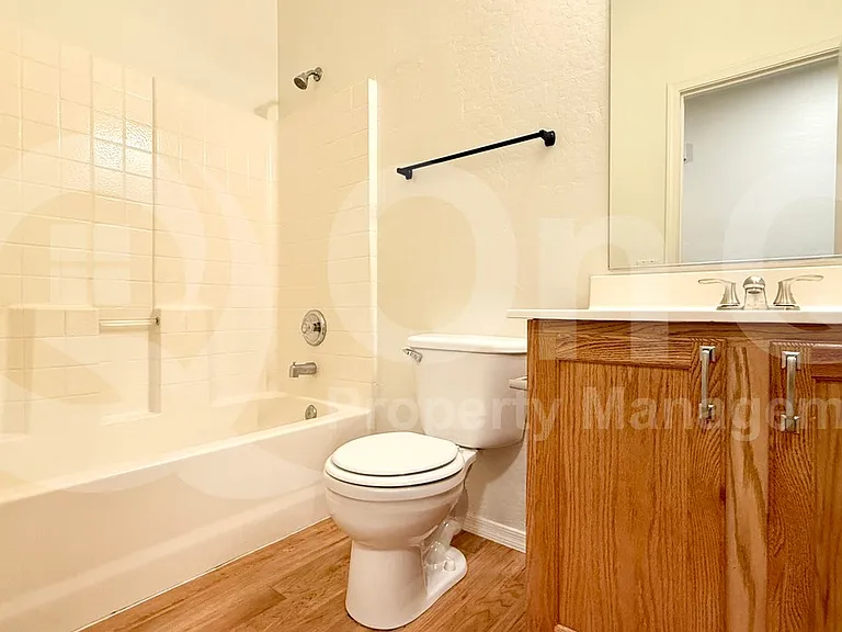 807 W Sunset Dr — Photo 7
