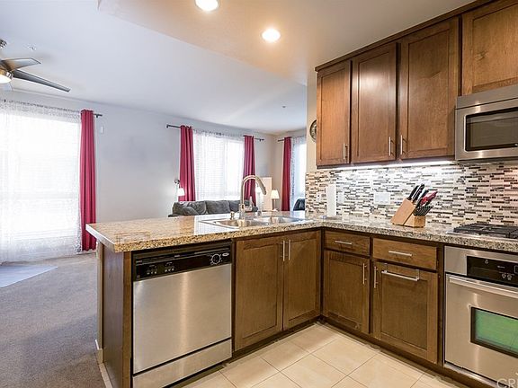 2nd image of 21301 Erwin St Unit 440