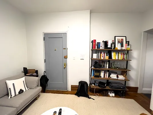 Rented by Denise Rosenblum, LREB | media 5