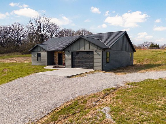 2nd image of 13368 W County Road W 76-505