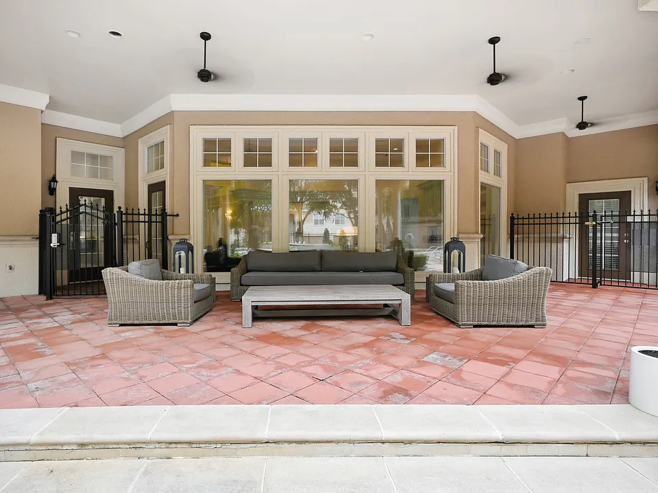 St Moritz Apartments in Dallas, Texas
