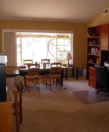 3rd image of 3781 Vine Ave