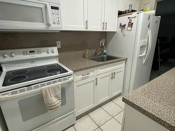 4th image of 3551 SW 11th St #7B