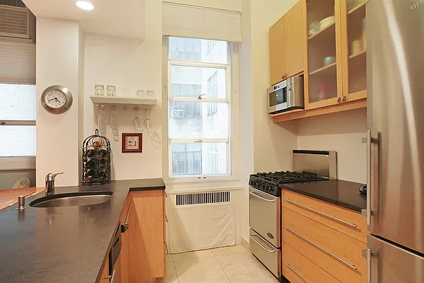 Sold by Corcoran | media 8