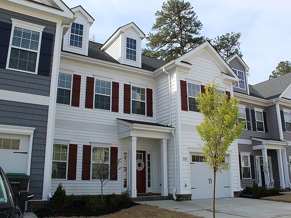 3rd image of 153 Wineberry Way
