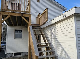 43 Summit St, East Providence, RI 02914