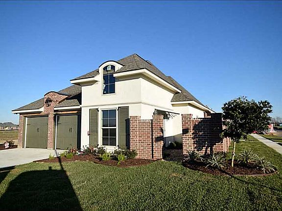 2nd image of 3263 Lake Crest Dr