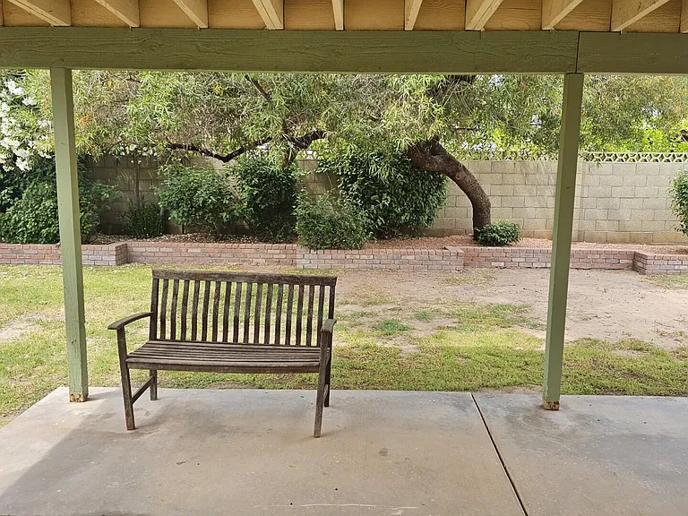 4208 E Montecito Ave — Photo 17