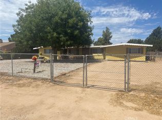 7976 Hemlock Ave, Hesperia, CA 92345