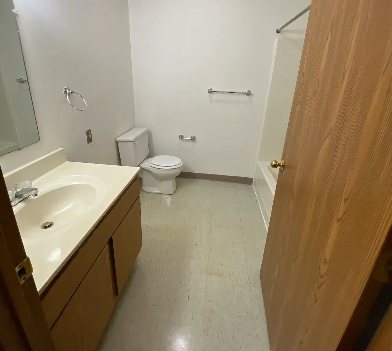 203 North Woodwind Drive — Photo 2