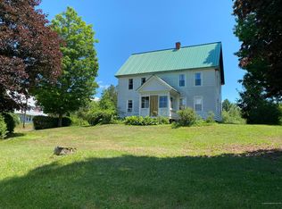 25 Vienna Rd, Chesterville, ME 04938