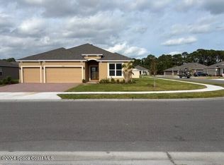 6993 Agate Dr, Grant Valkaria, FL 32949