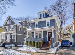 28 Edgewood Rd, Glen Ridge, NJ 07028