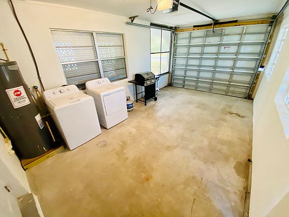 3rd image of 1936 4th Ave