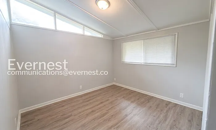 508 Landers St — Photo 9