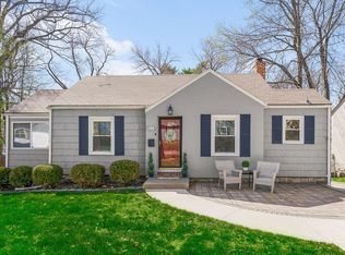 5513 W 53rd St, Mission, KS 66202