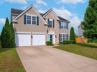 1713 Kendall Cove Ln, Mount Juliet, TN 37122