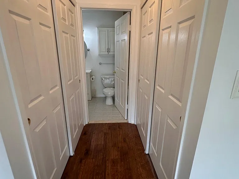 551 Clubhouse Ct #9 — Photo 16