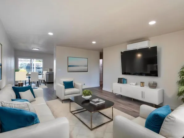 3531 Pear Blossom Dr, Oceanside, CA 92057