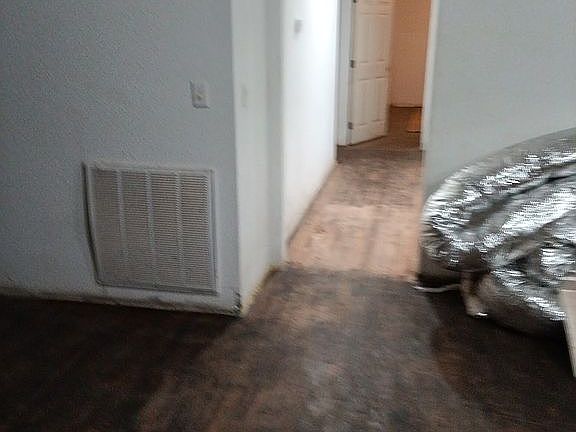 4th image of 703 N Pine St