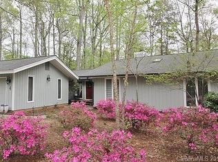 4 Whipporwill Ct, Lake Wylie, SC 29710