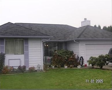 1st image of 332 Hawthorne Ave S