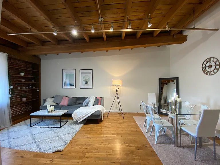 225 Arch St #54 — Photo 8