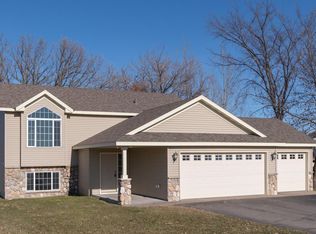1727 6th St N, Sartell, MN 56377