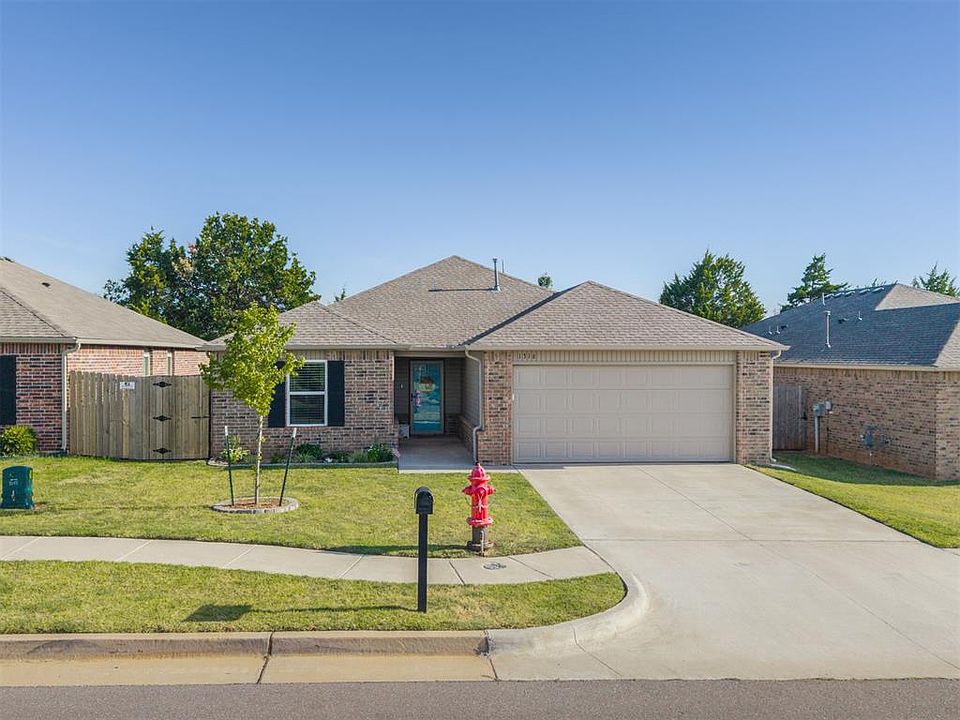 1st image of 1316 Dustin Dr