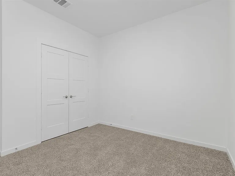 1069 Dancing Feather St — Photo 14