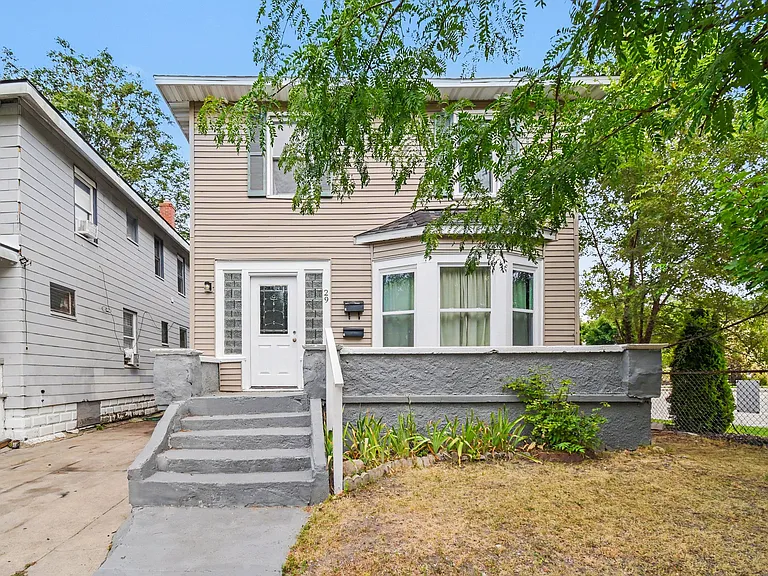 29 Coldbrook St NE #2 — Photo 12
