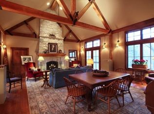 W347S4796 Waterville Rd, Dousman, WI 53118