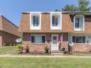 96 Pinewood Rd, Clarksburg, WV 26301
