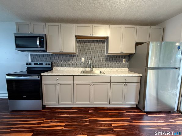 76 Summer St #4