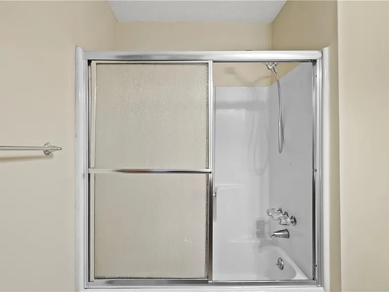 5405 Iris Dr SW — Photo 12