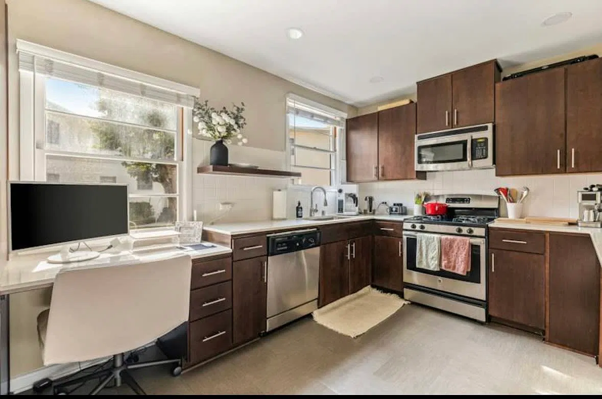 1 bed, $3,500 — Photo 1