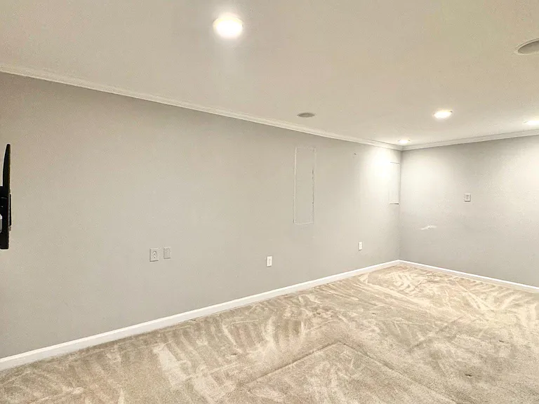 15402 Manor House Ter — Photo 23