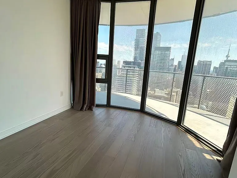 11 Wellesley St W #4005 — Photo 2