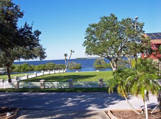 5740 W Shore Dr, New Port Richey, FL 34652