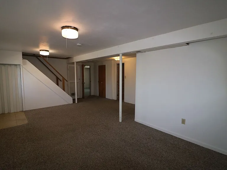 848 Church Ave — Photo 11