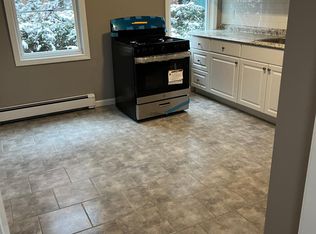 16 Clark St FLOOR 2, Hartford, CT 06120